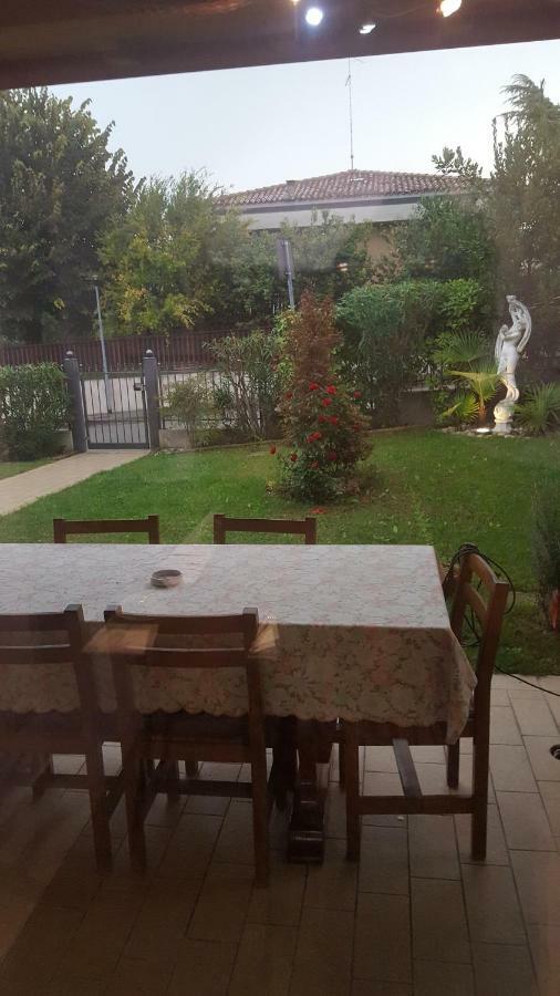 Giulietta E Romeo Bed & Breakfast Peschiera del Garda Exterior photo